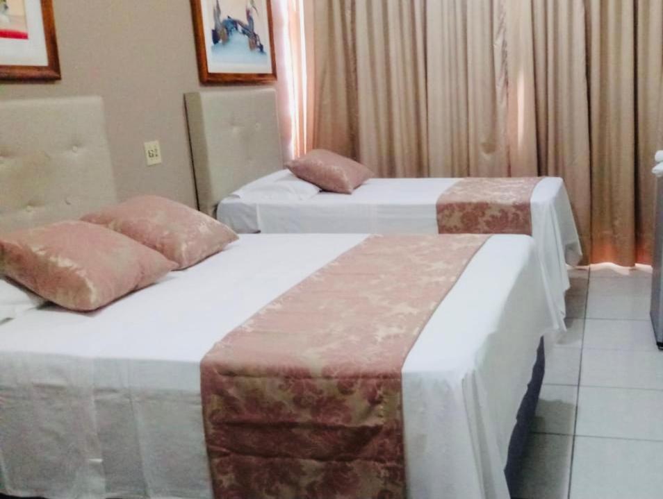 Max Hotel Núcleo Bandeirante Extérieur photo