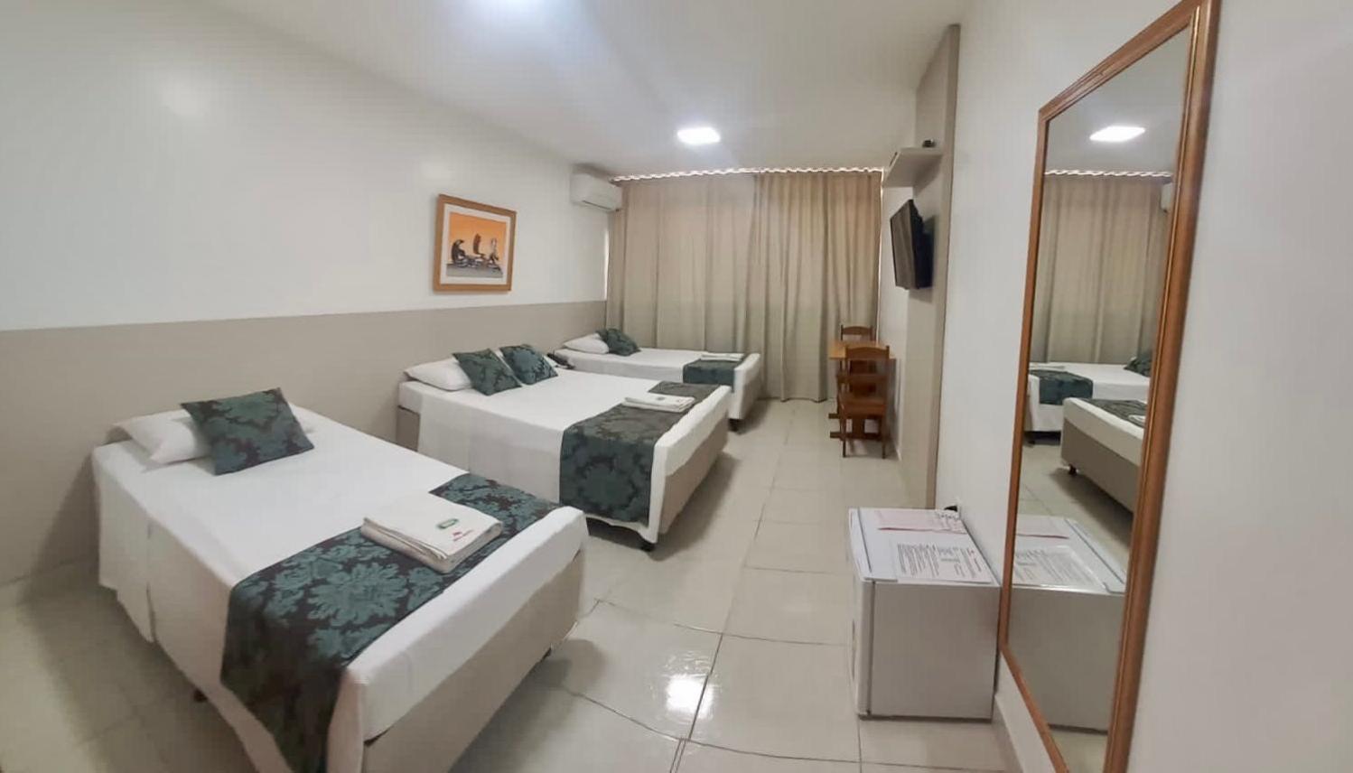 Max Hotel Núcleo Bandeirante Extérieur photo