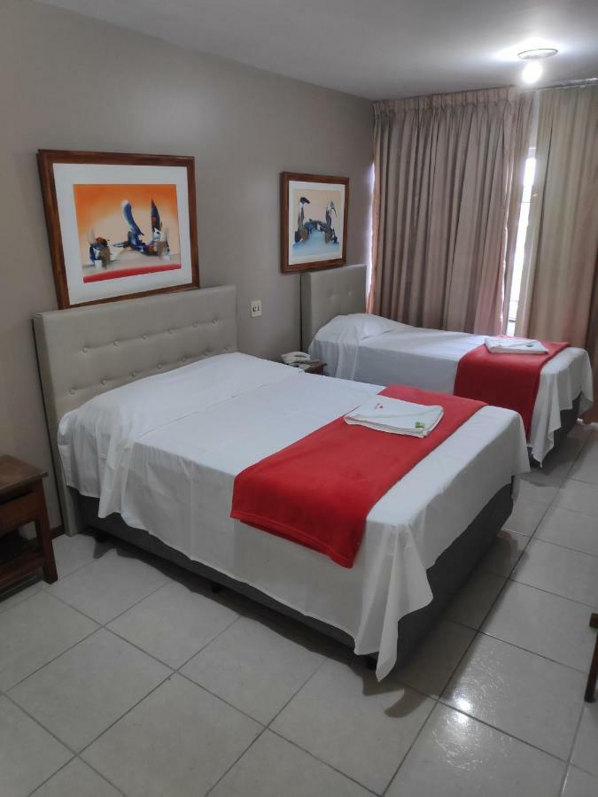Max Hotel Núcleo Bandeirante Extérieur photo