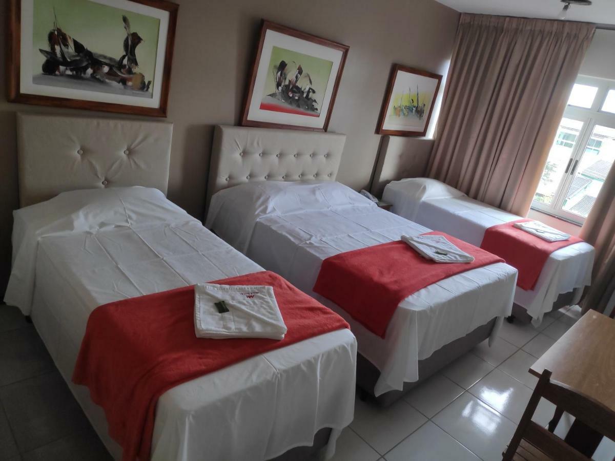 Max Hotel Núcleo Bandeirante Extérieur photo