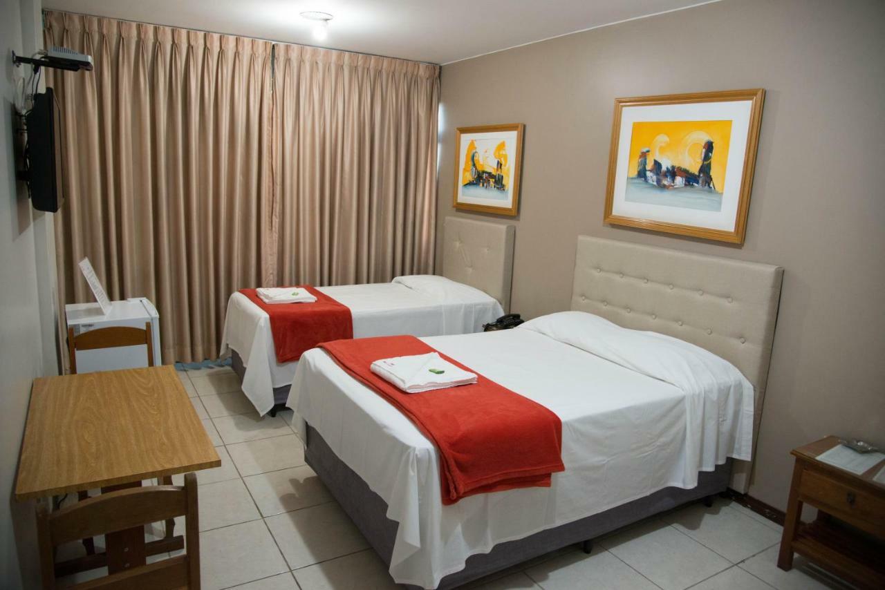 Max Hotel Núcleo Bandeirante Extérieur photo
